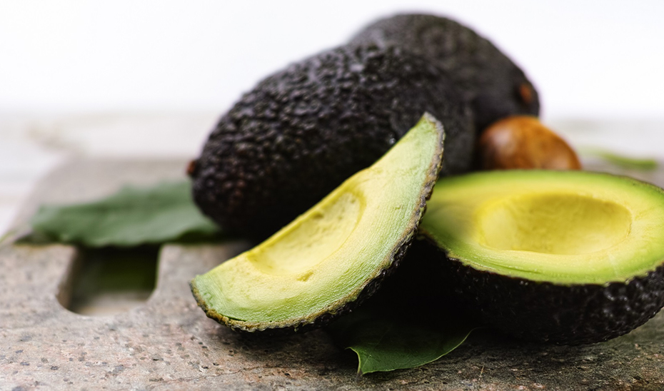 Imagen de la noticia: El aguacate andaluz crece un 45% en volumen y un 35,5% en valor en la campaña 2025-2026