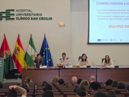 Imagen de la noticia: El Clínico San Cecilio reúne a 250 personas en su jornada contra la violencia de género