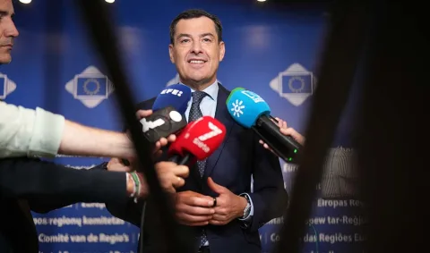 Imagen de la noticia: Moreno ve avances en Bruselas para mantener los fondos de cohesión y la PAC