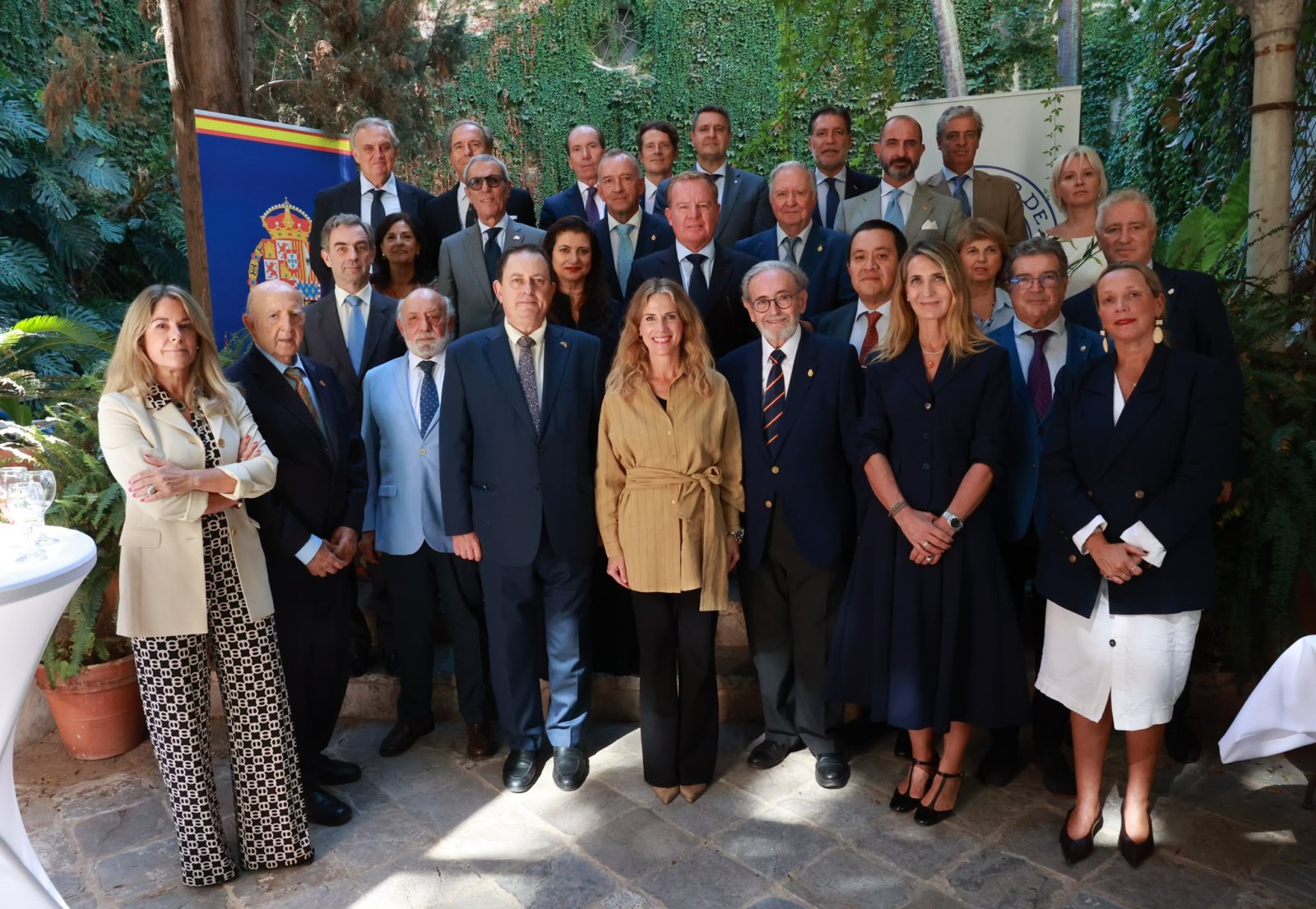 Image for the story: The president of the Parliament of Andalusia attends the consular corps lunch in Seville