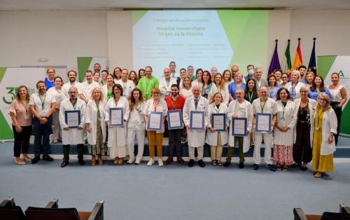 Imagen de la noticia: Siete unidades del Hospital Virgen de la Victoria de Málaga logran la certificación de calidad de la ACSA