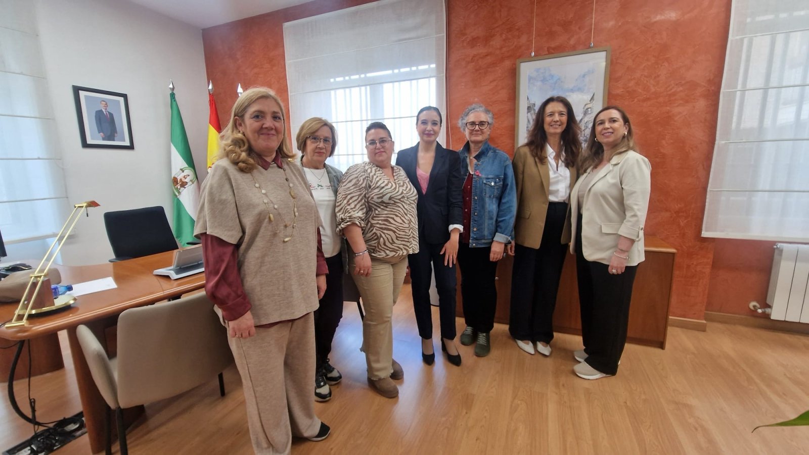 Imagen de la noticia: Sanidad y AJICAM abren una vía de colaboración para mejorar el cribado de cáncer de mama en Jaén